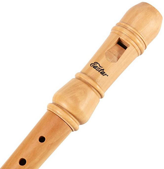 Particolare del becco del flauto di legno Eastar C