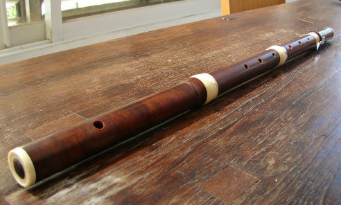 Un flauto in legno